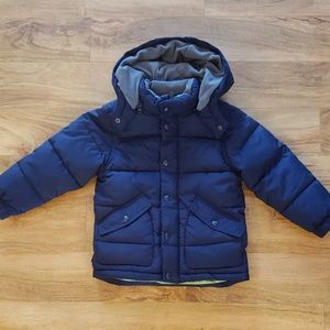 Like new Baby Gap boys Primaloft puffer coat 5T